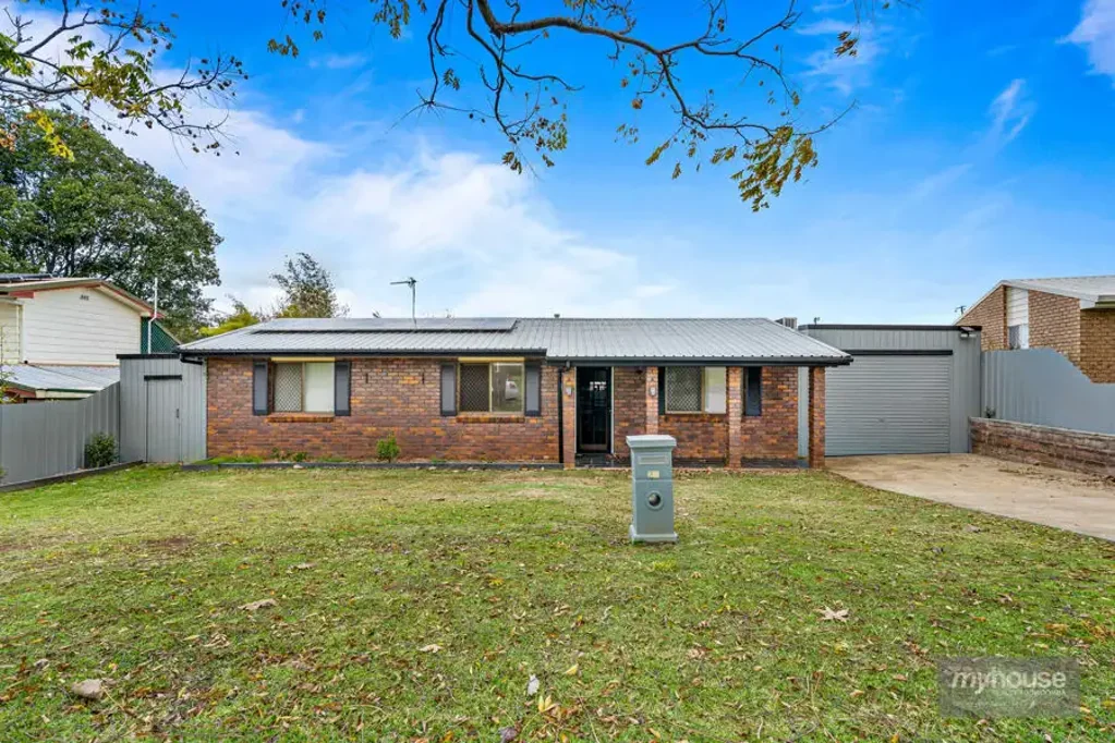 Contemporary Comfort in a Quiet, Convenient Location