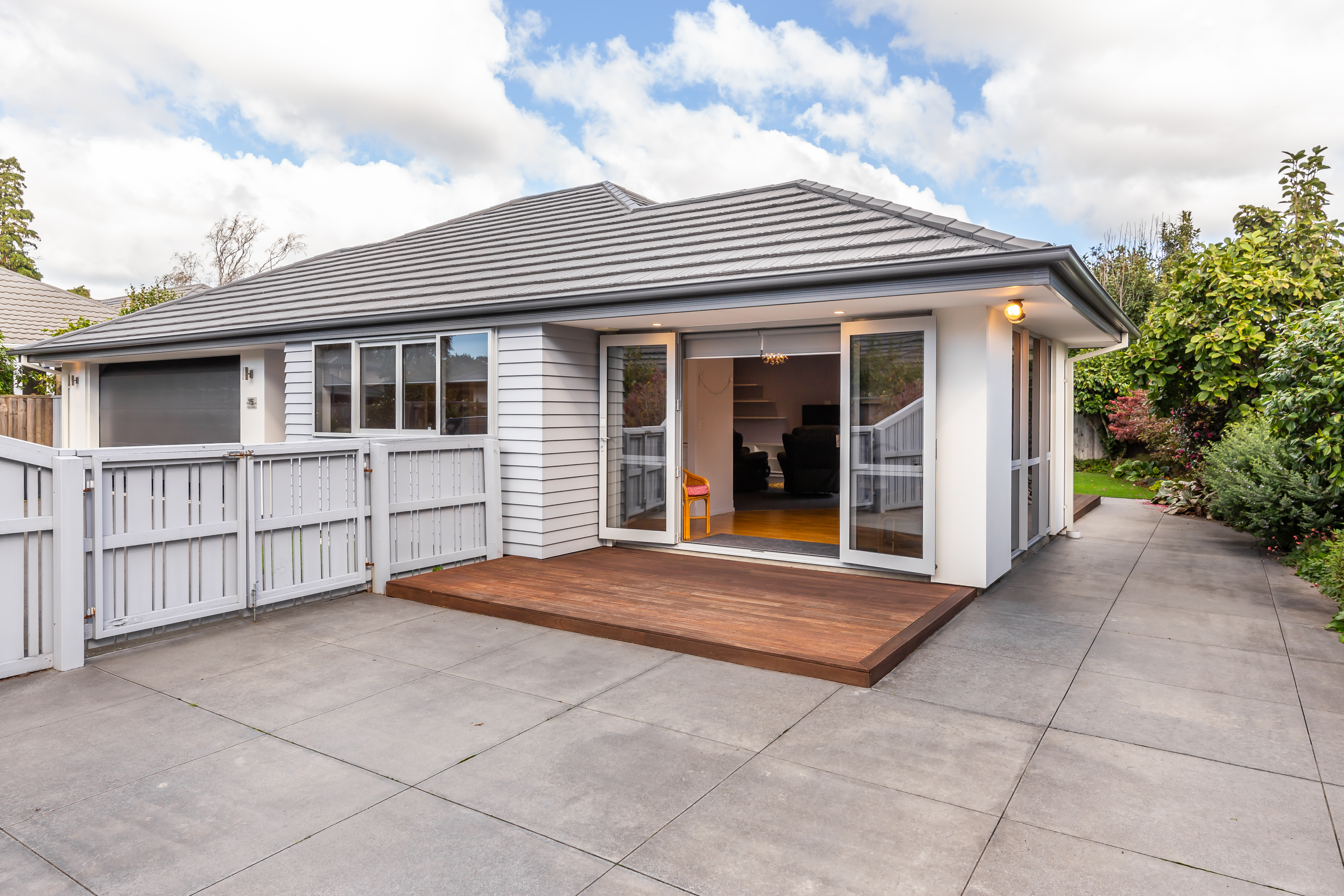 15 Locarno Street, Opawa, Christchurch, 3 phòng ngủ, 0 phòng tắm