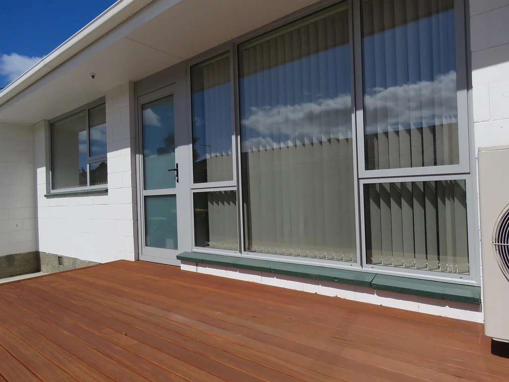 Great location with whiteware incl