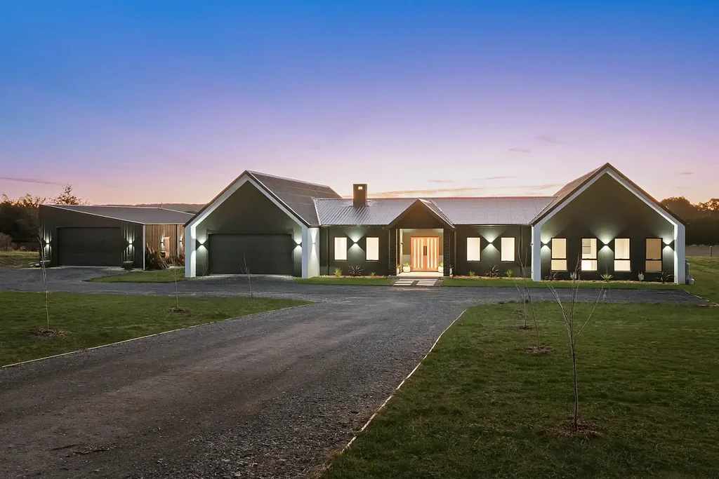 Crookwell Small-Acreage Living with Space, Flexibility & Exceptional Family Accommodation