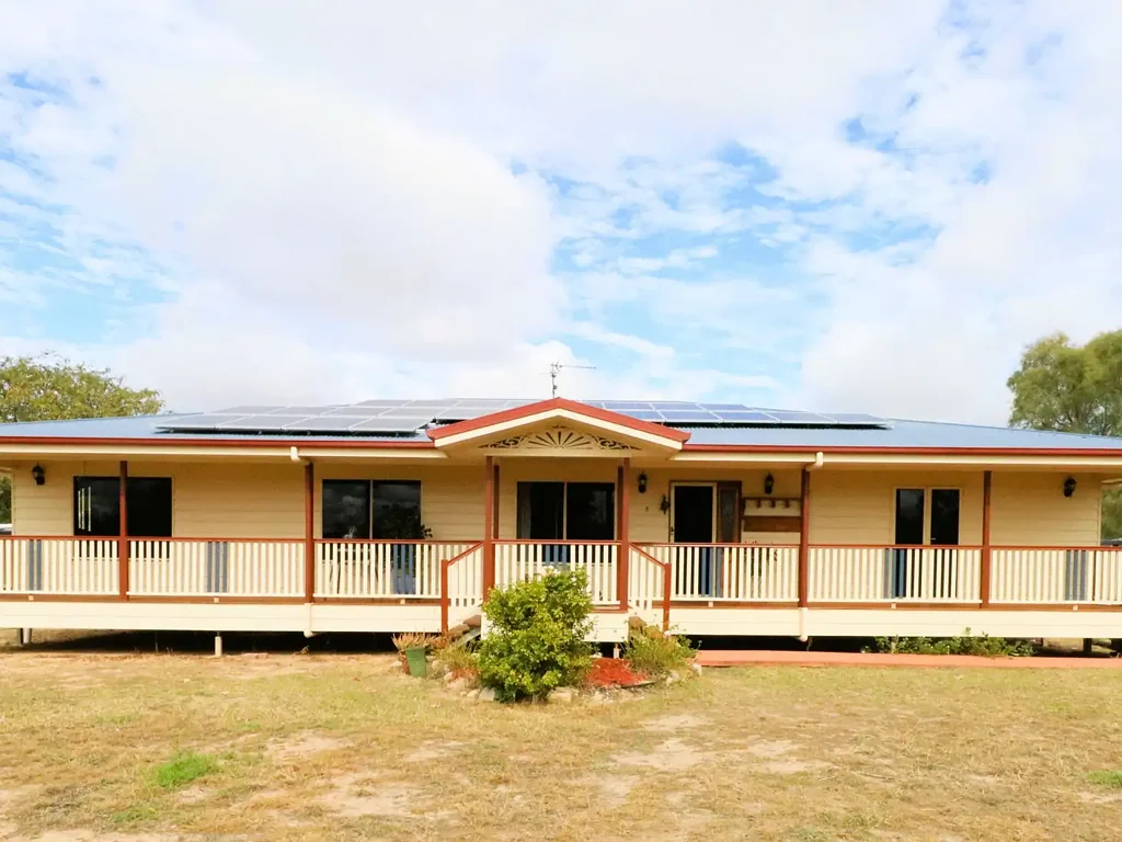 Roma 4房  Country Side Retreat on 6 Acres