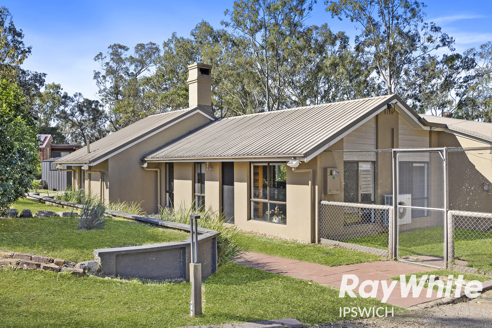 84 LEICHHARDT CR, BARELLAN POINT QLD 4306, 0房, 0浴, House