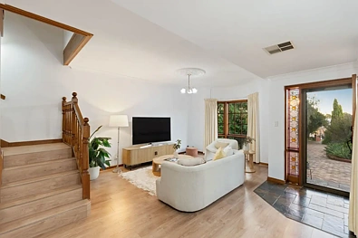 4/32 High Street, Burnside, SA 5066, 3 Bedrooms, 2 Bathrooms, Townhouse
