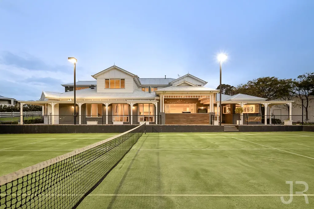 Narre Warren North 7ਬੈੱਡਰੂਮ The Family Estate, Redefined.