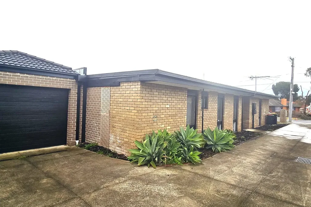 9 Irving Street, Melton, VIC 3337