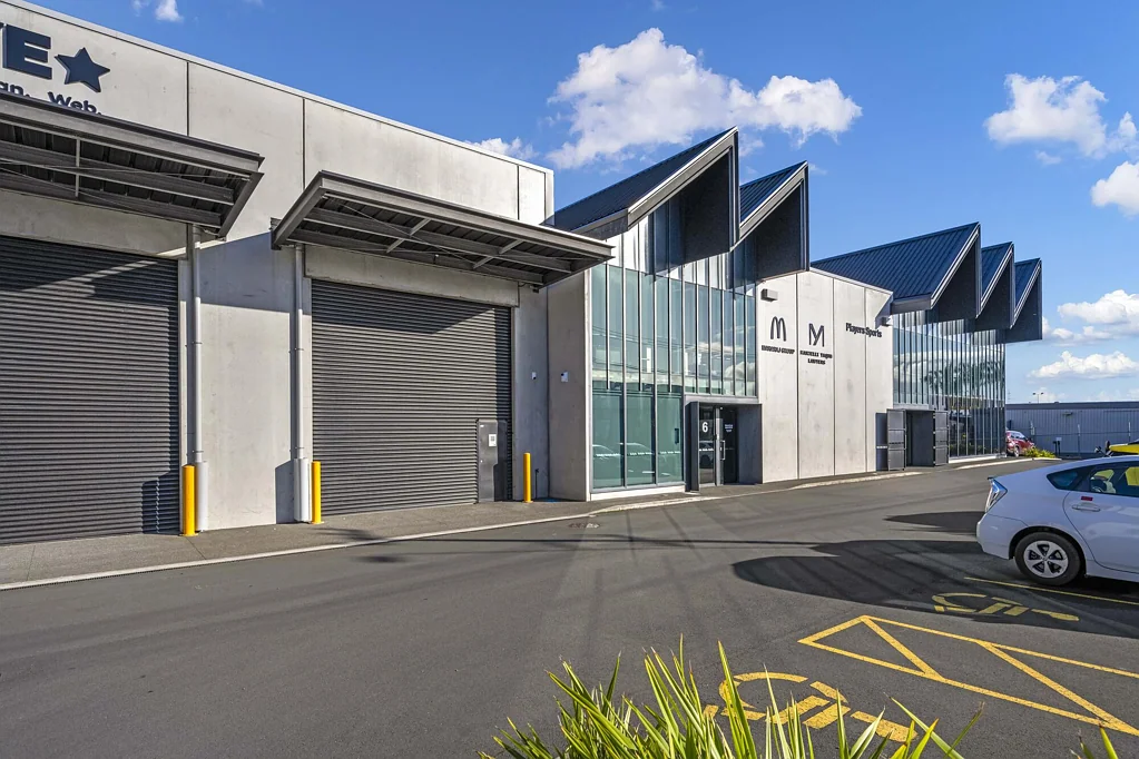Onehunga Modern industrial facility - move in today