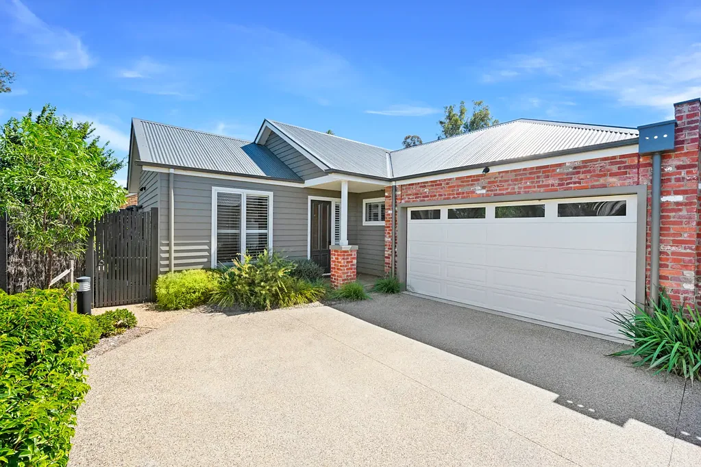 7/12 Hunter Street, Mansfield, VIC 3722