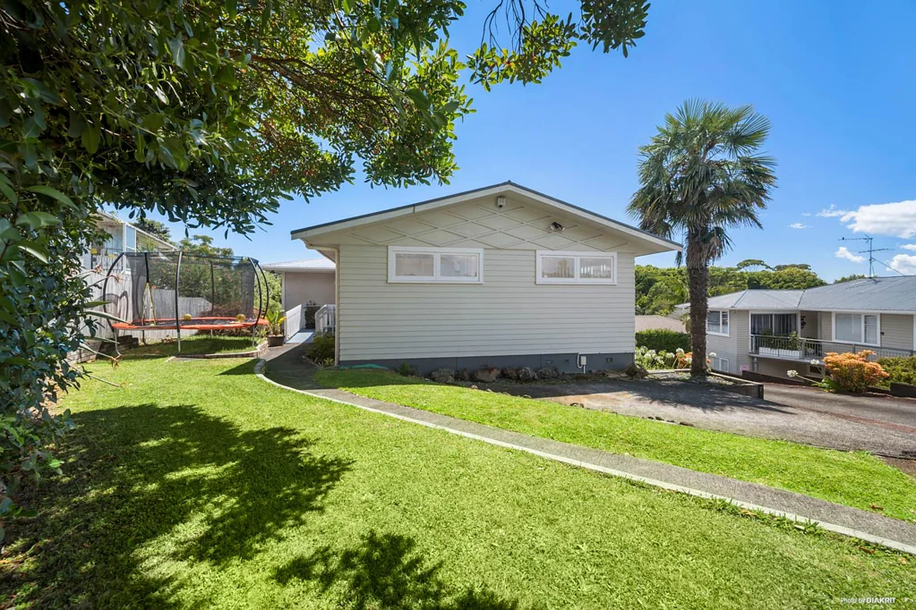 9 Chequers Avenue, Glenfield, North Shore City, Auckland