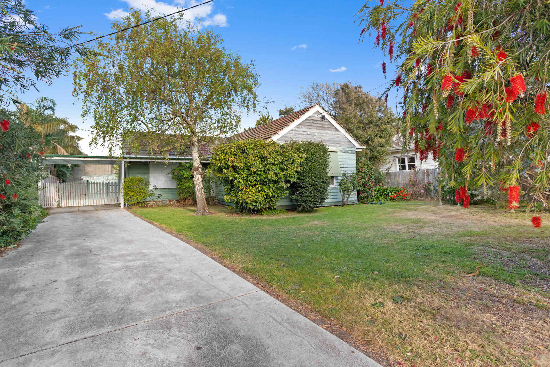 27 ROSSLYN AV, SEAFORD VIC 3198, 0 chambres, 0 salles de bain, House