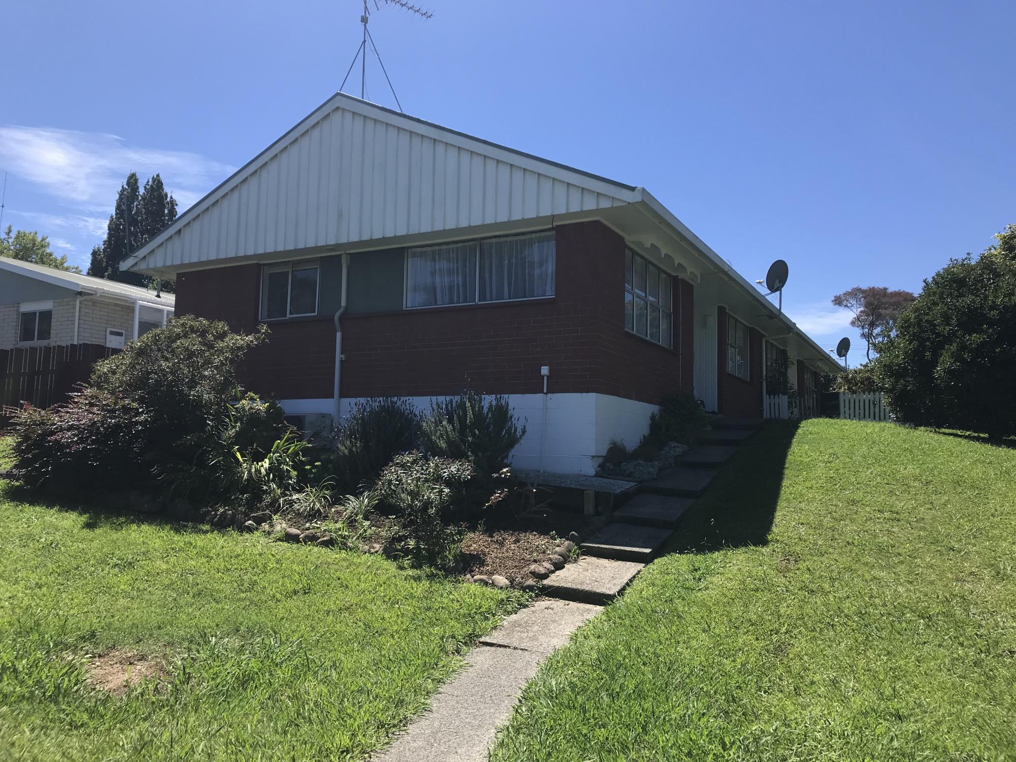 13b Lorraine Place, Glenview, Hamilton, 2 Schlafzimmer, 1 Badezimmer