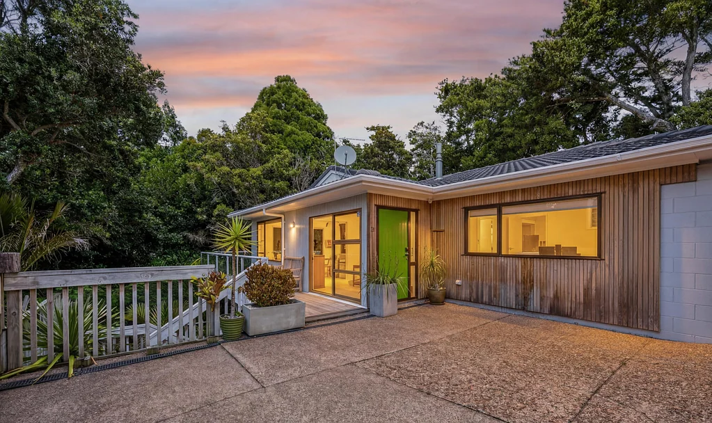15a Nicholson Place, Hillcrest, North Shore City, Auckland