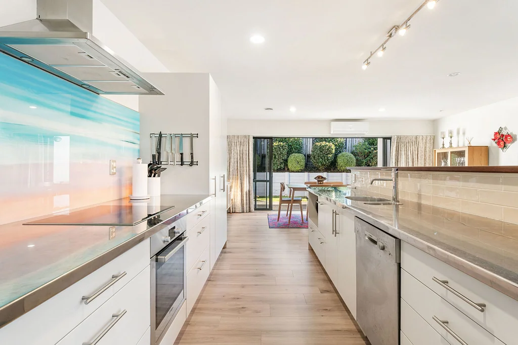 Ohauiti 4ਬੈੱਡਰੂਮ Your Summer Entertainer - Seriously For Sale!