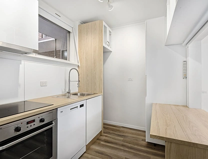 7/26 Toorak Road West, South Yarra, Inner East Melbourne, 1部屋, 1バスルーム, Apartment