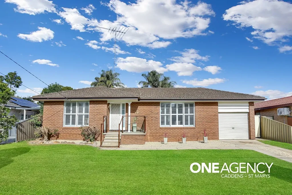 Emu Plains 4બેડરૂમ SPACIOUS FAMILY HOME IN GREAT LOCATION!!!