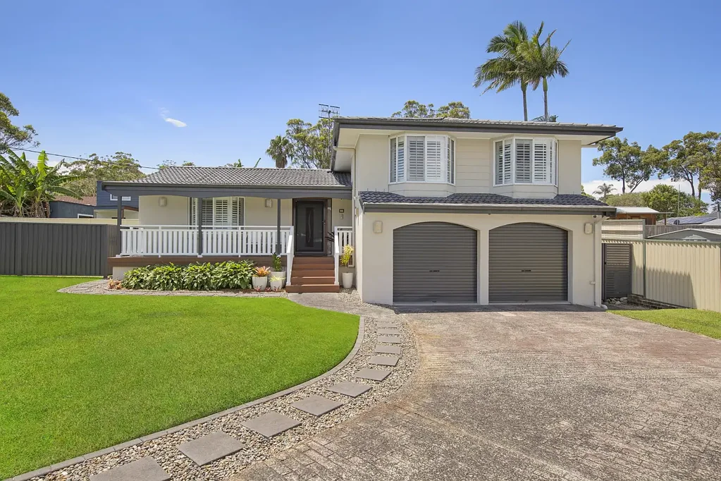Berkeley Vale 4Kwarto Spacious Family Living in a Sought after Location