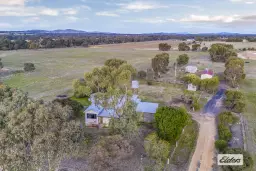 358 Stawell-Avoca Road, Stawell