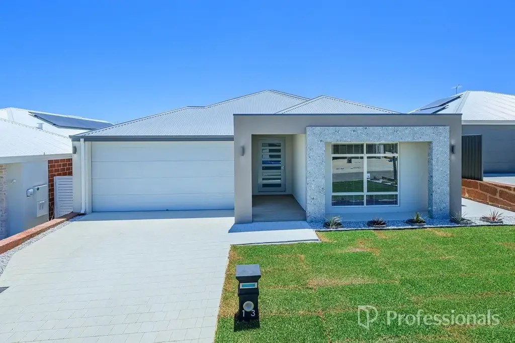 13 Walker Road, Bullsbrook, WA 6084