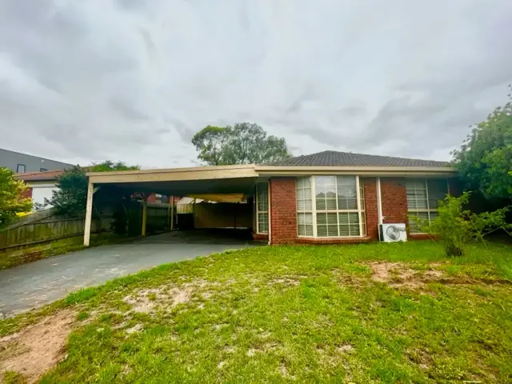 Stylish and Spacious Family Home in Werribee!
