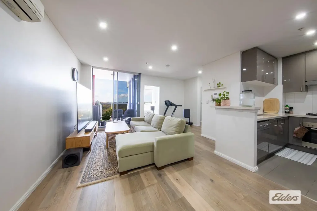Hornsby 2Kwarto East Facing Apartment in Convenient Location