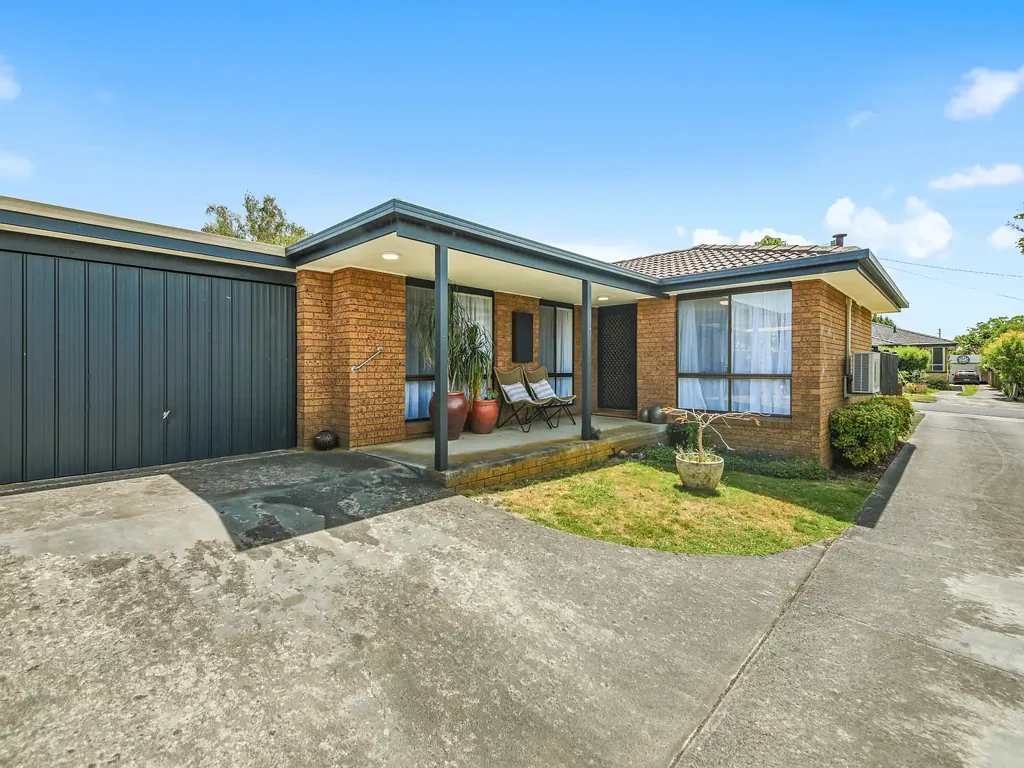 Warragul 2બેડરૂમ Private, Spacious & Perfectly Positioned – A Rare Offering
