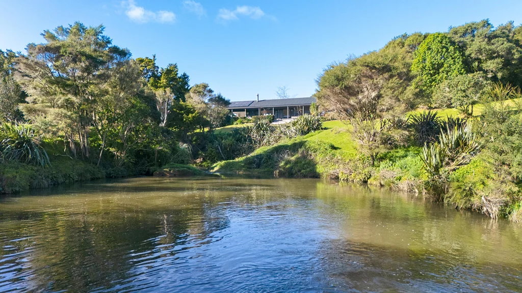 Kerikeri 4房  Riverfront lifestyle at its finest
