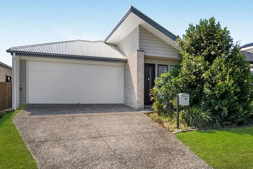 Morayfield 4 Bedroom Low-Maintenance Lifestyle in the Heart of Morayfield