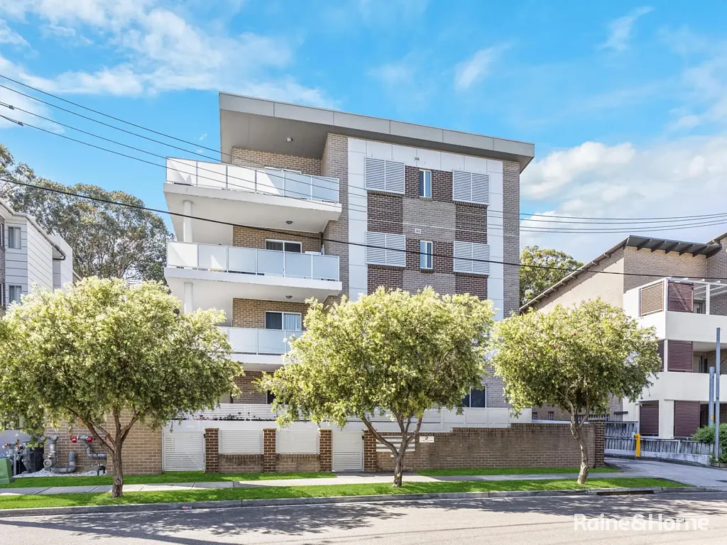 8/2 St Andrews Street, Dundas, NSW 2117
