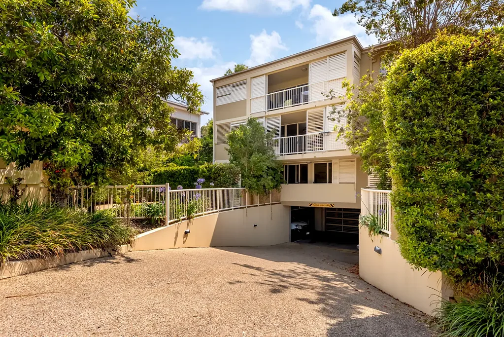 6/91 Mclean Street, Coolangatta, QLD 4225
