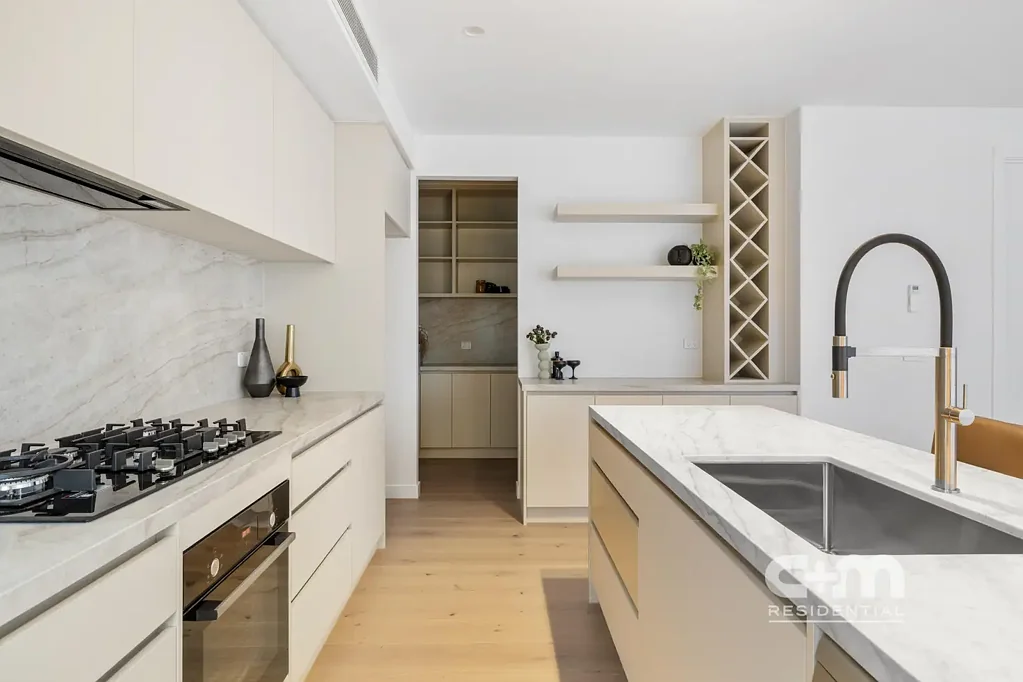 2B Glen Street, Glenroy, VIC 3046