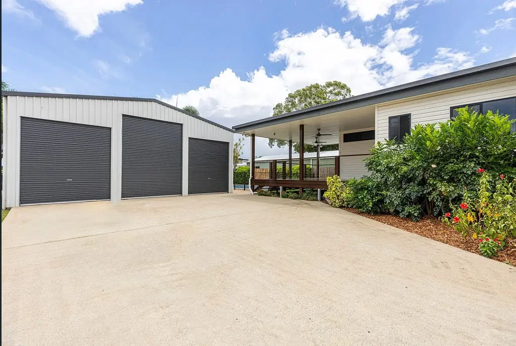 Pool & Shed