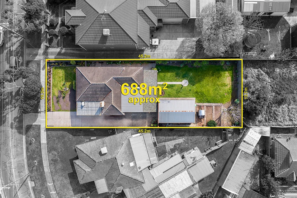 4 Queens Parade, Fawkner, VIC 3060