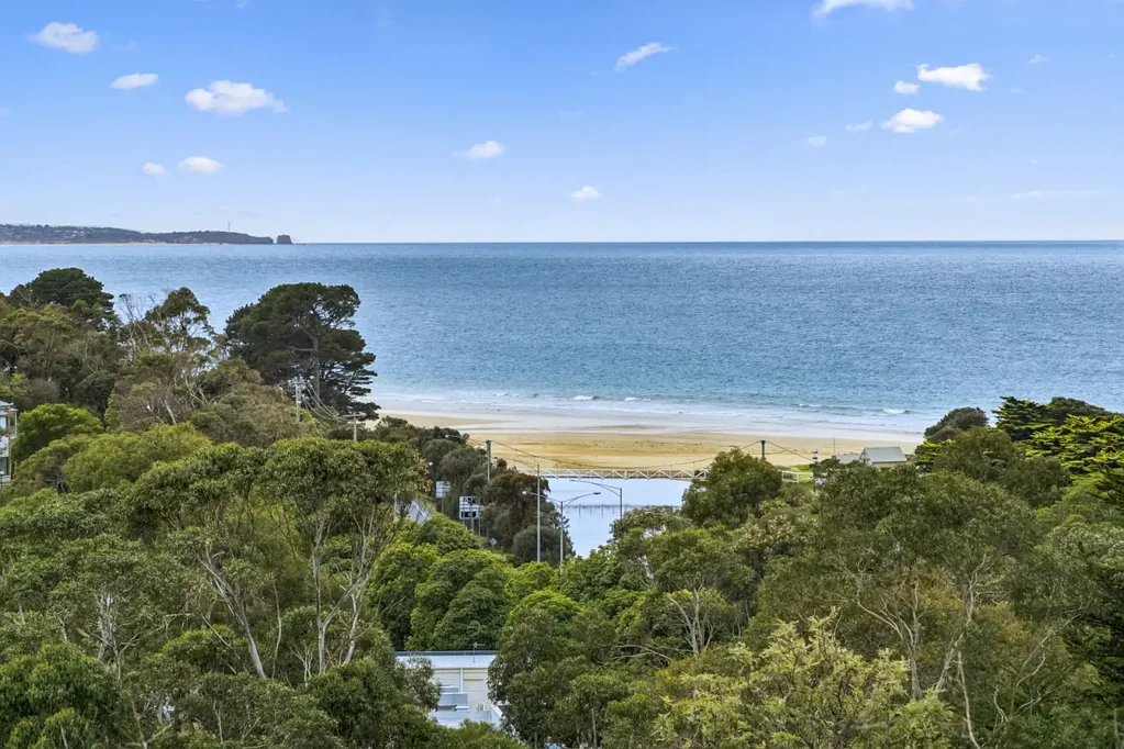 Lorne 5房  A COASTAL MASTERPIECE FOR THE MODERN FAMILY