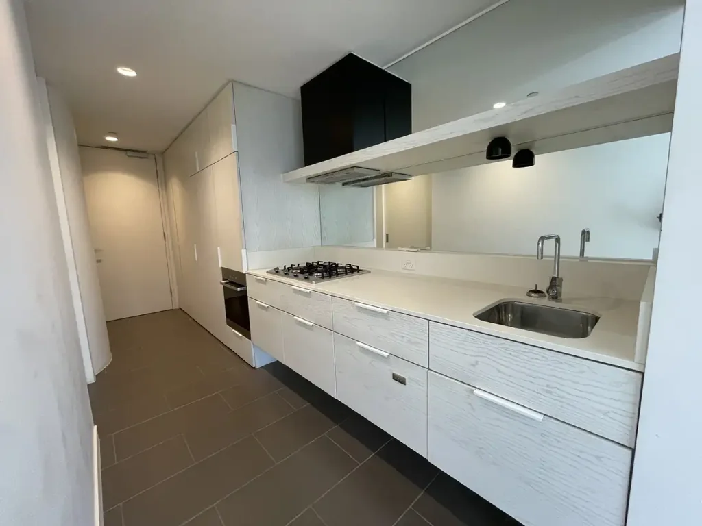 LEASE A LIFESTYLE IN ELM!