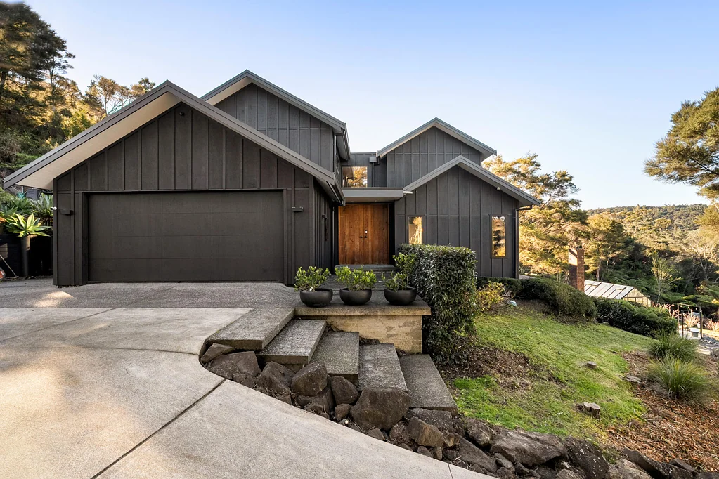 Redvale 5房  Spacious Family Living with Lifestyle Appeal