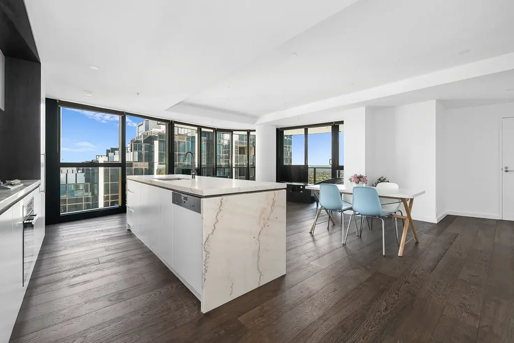 Box Hill 3Zimmer LARGE LUXURY APARTMENT