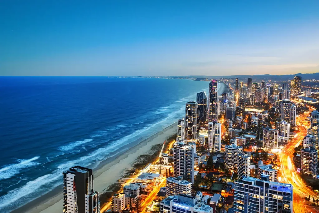 Surfers Paradise 3chambre A Rare Sky Home Above the Gold Coast | Level 67 | Spectacular 232m² Residence