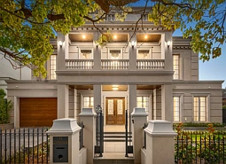 11 Cremorne Street, Balwyn
