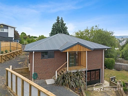 2/82 Thistle Street West, South Launceston