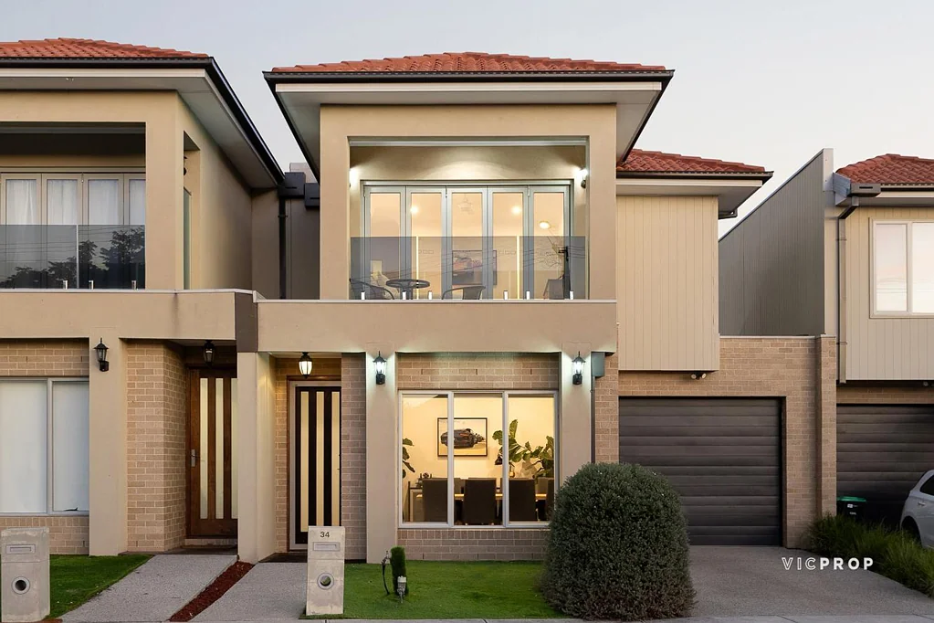 34 Maryborough Avenue, Kingsbury, VIC 3083
