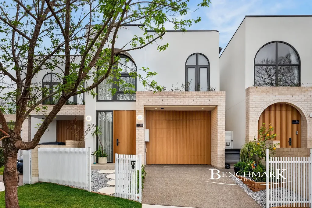 Wattle Grove 5침실 Brand-New Freestanding Family Luxury