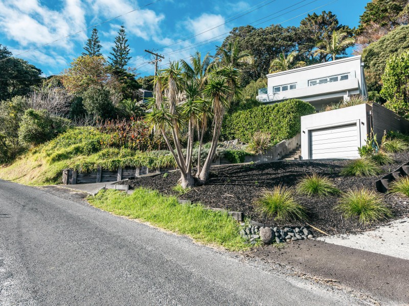 3 Le Roy Road, Onetangi, Auckland, 3 rūma, 0 rūma horoi