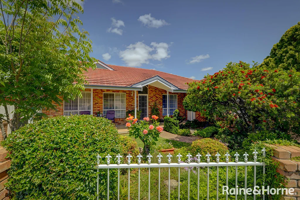 12 Moondah Close, Tamworth, NSW 2340