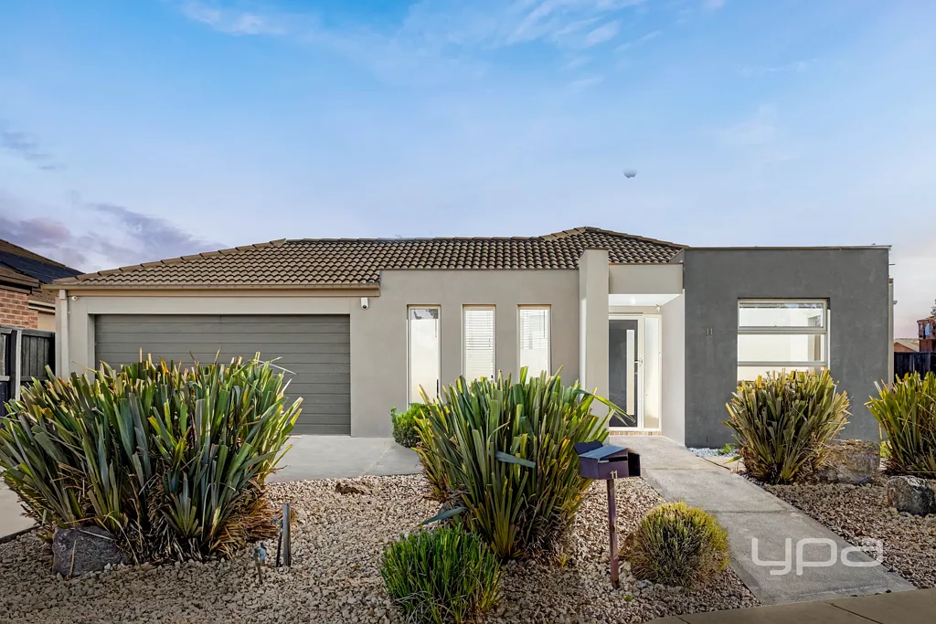 11 Maidenhair Drive, Point Cook, VIC 3030