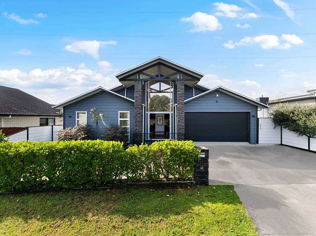 Karaka 4Moenga Architectural Meets Single-Level Luxury