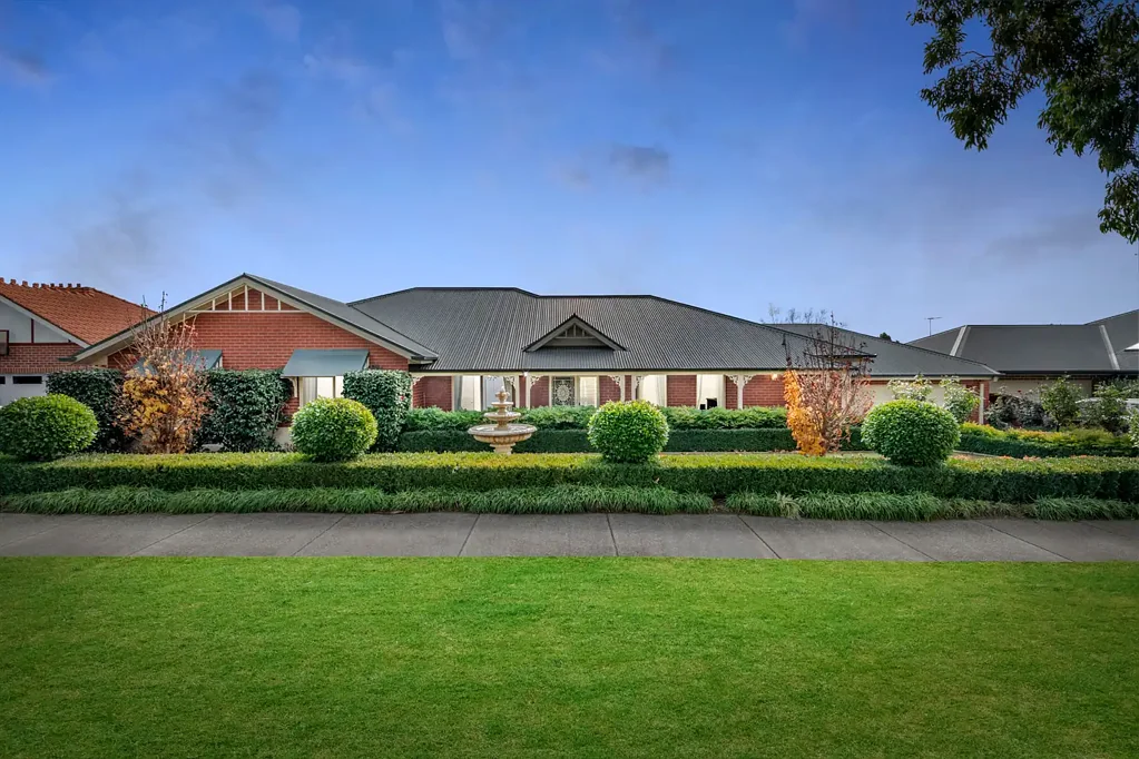26 Overland Drive, Doreen, VIC 3754