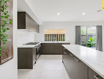 21 Kyeamba Circuit, Bacchus Marsh, Western Region, 4 ਕਮਰੇ, 2 ਬਾਥਰੂਮ, House