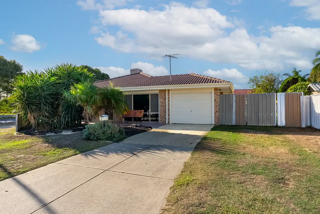 1 Arrow Way, Cooloongup, WA 6168