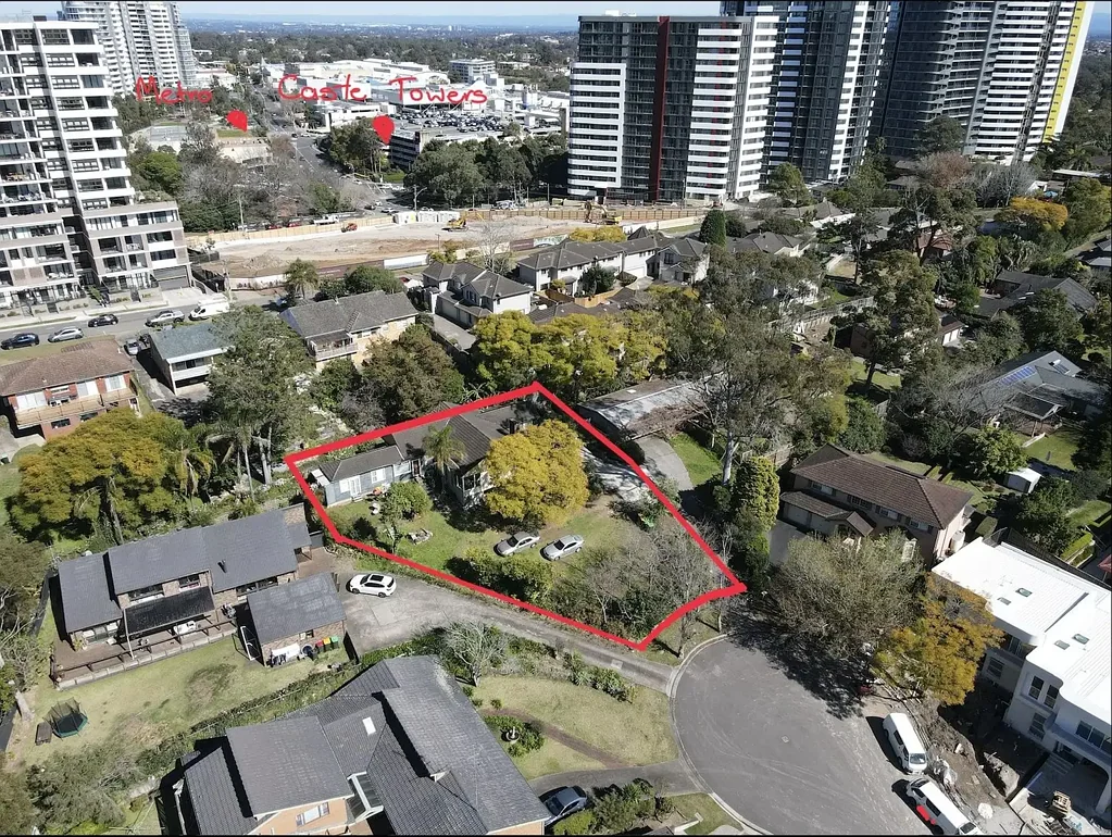 Castle Hill 5બેડરૂમ PREMIUM DEVELOPMENT OPPORTUNITY - SHORT WALK TO METRO