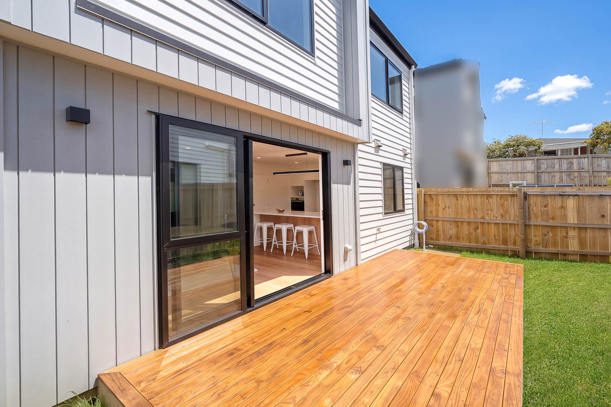 9 May Avenue, Te Atatu South, photo 7