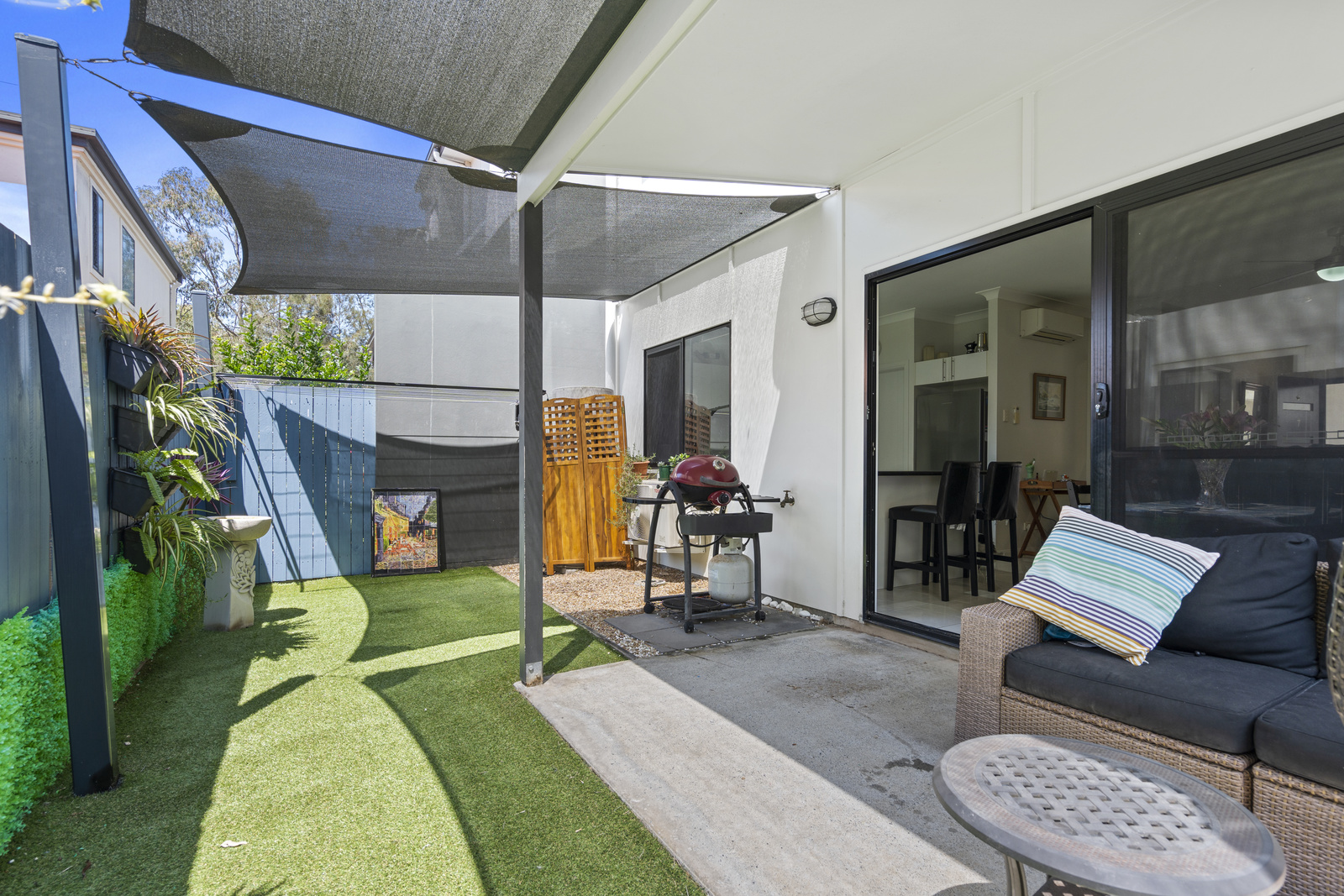 21-23 ISLAND ST, CLEVELAND QLD 4163, 0 Bedrooms, 0 Bathrooms, Townhouse